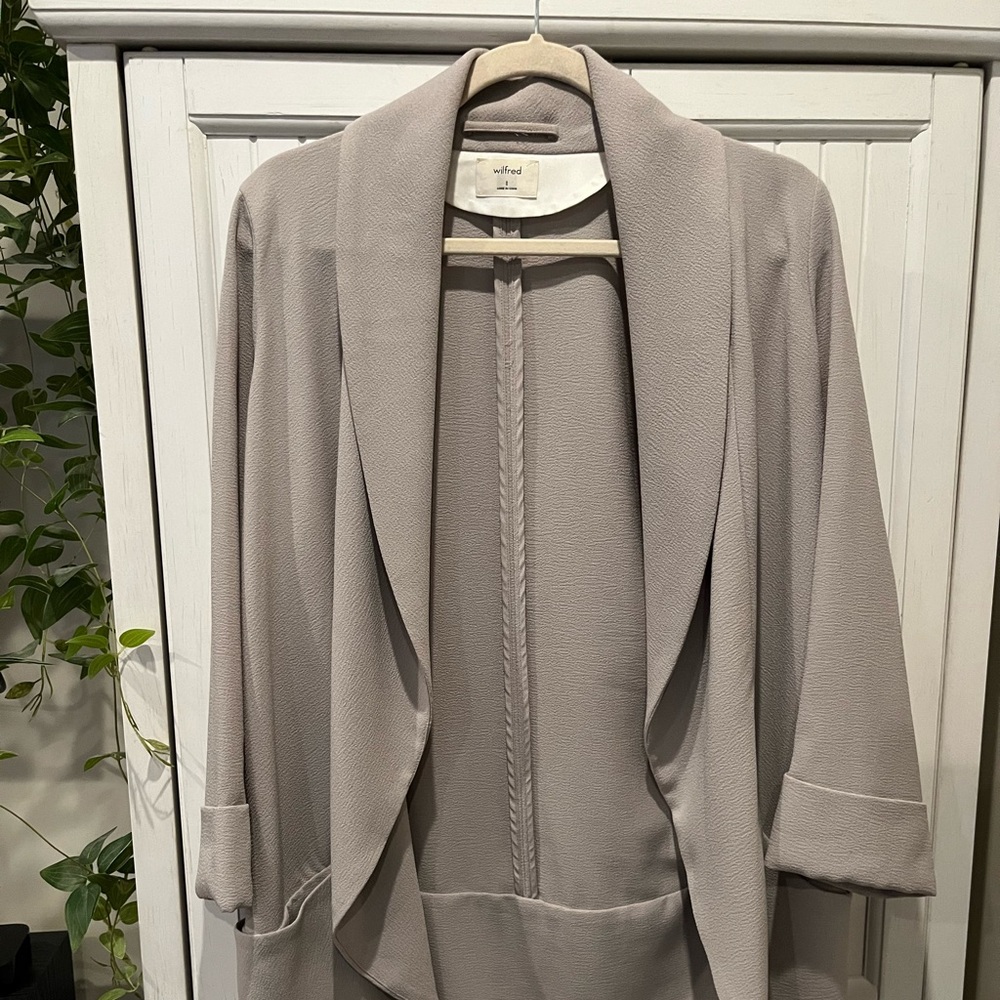 Aritzia Wilfred Women’s Blazer Size 8
